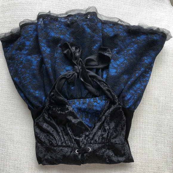 Midnight Vamp Costume Dress - Picture 10 of 15